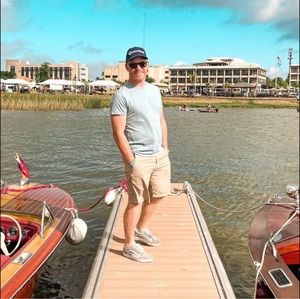 Meet your Posher, Dean